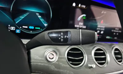 Mercedes-Benz E-Class 2021, 53613 км, за 26142.92 USD - фото 9