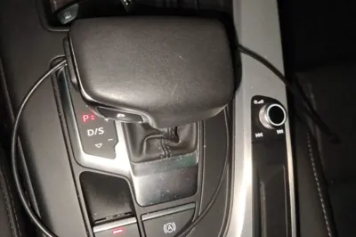 Audi A4L 2022, 84400 км, за 18614 USD