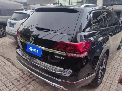 Volkswagen Teramont 2019, 123000 км, за 17509.96 USD