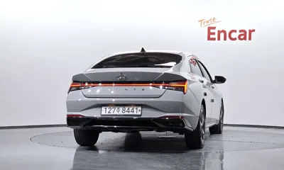 Hyundai Avante 2021, 52744 км, за 11644.56 USD