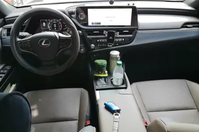 Lexus ES 2024, 24500 км, за 32247 USD - фото 17