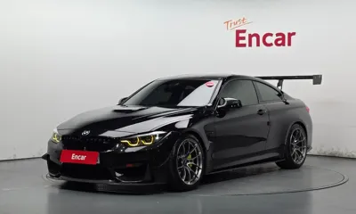BMW M4 · 2018 год
