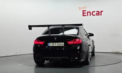 BMW M4 2018, 56234 км, за 41368.1 USD