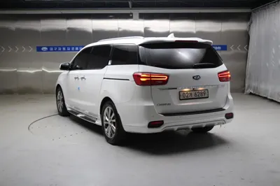 Kia Canival 2019, 157600 км, за 7155.05 USD