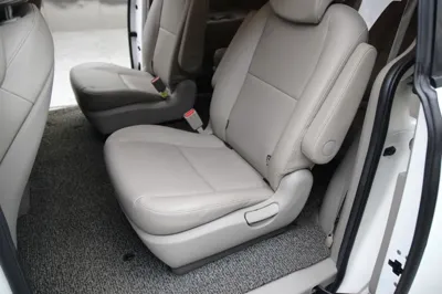 Kia Canival 2019, 157600 км, за 7155.05 USD - фото 12