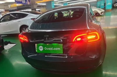 Tesla Model 3 2021, 65700 км, за 21365 USD