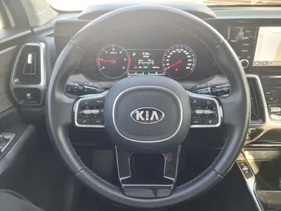 Kia Sorento 2021, 55018 км, за 16156.36 USD - фото 13