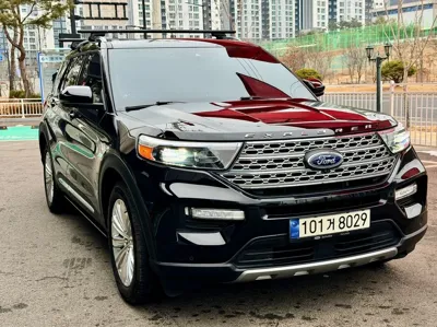 Ford Explorer 2023, 31501 км, за 29824.91 USD