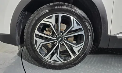 Hyundai Santafe 2019, 101058 км, за 12877.77 USD
