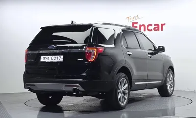 Ford Explorer 2016, 117157 км, за 6892.48 USD