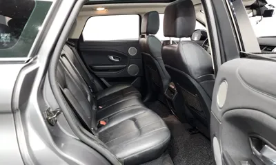 Land Rover Range Rover Evoque 2016, 41857 км, за 9915.4 USD - фото 12