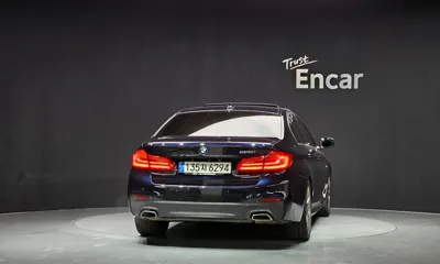 BMW 5-Series 2020, 86584 км, за 18970.72 USD