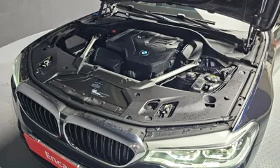 BMW 5-Series 2020, 86584 км, за 18970.72 USD - фото 6