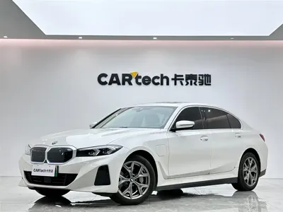 BMW i3 · 2025 год