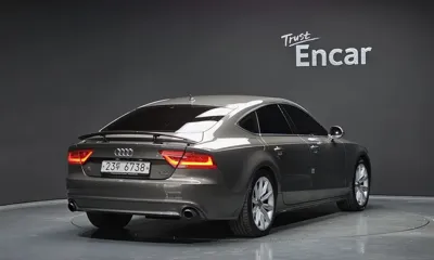 Audi A7 2012, 146666 км, за 3809.77 USD