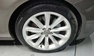 Audi A7 2012, 146666 км, за 3809.77 USD