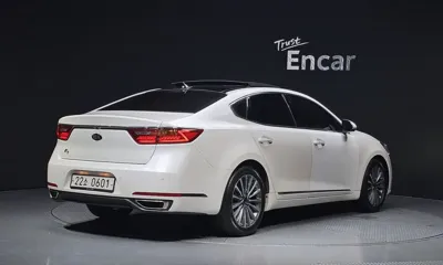 Kia K7 2016, 82834 км, за 7664.3 USD