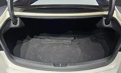 Kia K7 2016, 82834 км, за 7664.3 USD - фото 29