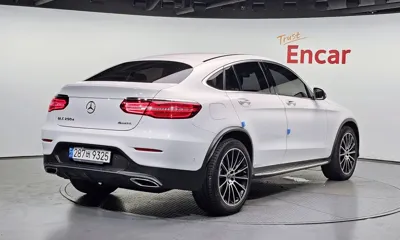 Mercedes-Benz GLC-Class 2017, 221949 км, за 15097.81 USD