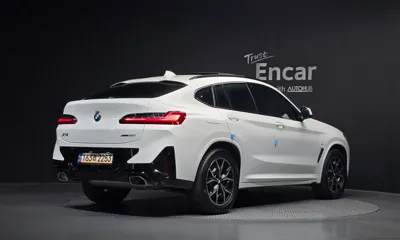 BMW X4 2023, 70997 км, за 30275.01 USD