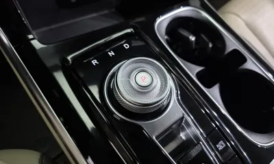 Kia Canival 2022, 93591 км, за 15926.67 USD - фото 9