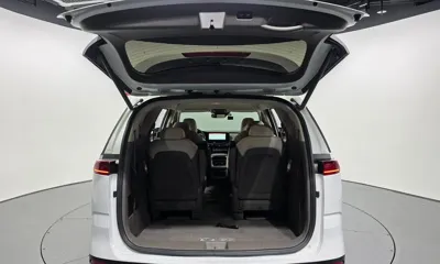 Kia Canival 2022, 93591 км, за 15926.67 USD - фото 20