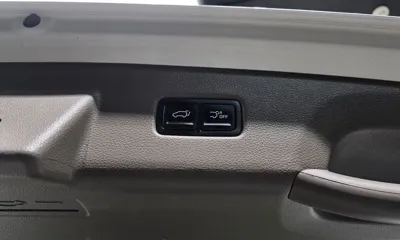 Kia Canival 2022, 93591 км, за 15926.67 USD - фото 36