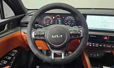 Kia K5 2025, 4617 км, за 26644.97 USD - фото 15
