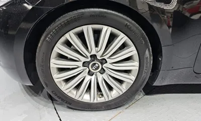 Kia K9 2013, 133837 км, за 4992.11 USD