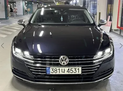 Volkswagen Arteon 2018, 125527 км, за 10994.02 USD