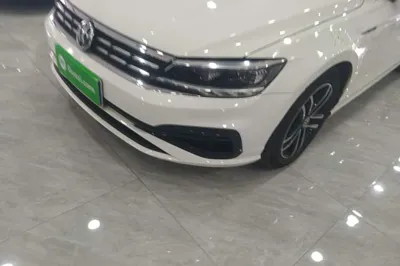 Volkswagen Lamando 2021, 79700 км, за 11953 USD - фото 8