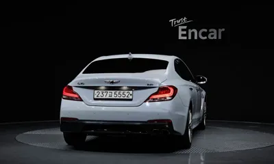 Genesis G70 2020, 72793 км, за 15622.95 USD