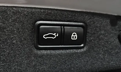 Genesis G70 2020, 72793 км, за 15622.95 USD - фото 20