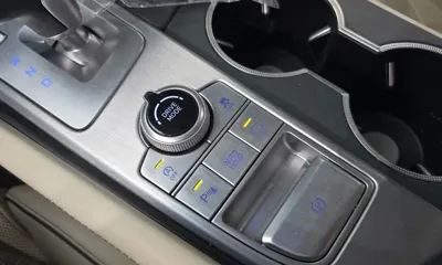 Genesis G70 2020, 72793 км, за 15622.95 USD - фото 32