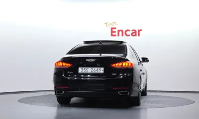 Hyundai Genesis 2014, 190599 км, за 4791.91 USD