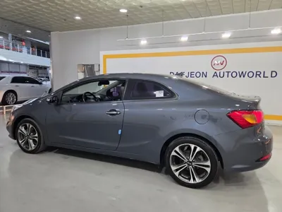Kia K3 2015, 131420 км, за 2730.29 USD - фото 7