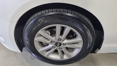 Hyundai Sonata 2017, 149582 км, за 4951.14 USD