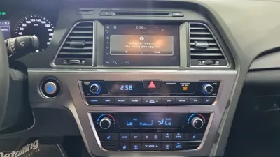 Hyundai Sonata 2017, 149582 км, за 4951.14 USD - фото 14