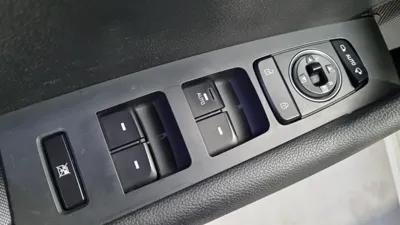 Hyundai Sonata 2017, 149582 км, за 4951.14 USD - фото 17