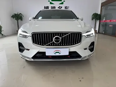 Volvo XC60 · 2023 год