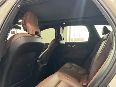 Volvo XC60 2023, 69000 км, за 19843.8 USD - фото 8