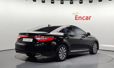 Hyundai Grandeur 2016, 139959 км, за 4886 USD