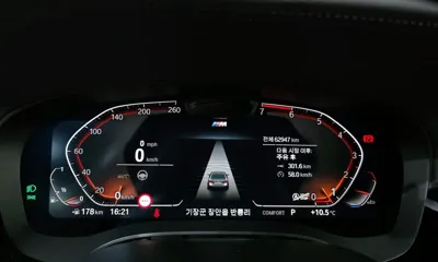 BMW 5-Series 2023, 62947 км, за 29539.19 USD - фото 8