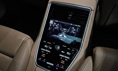 Porsche Panamera 2018, 41527 км, за 47593.9 USD - фото 20