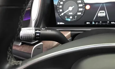 Genesis G90 2022, 115703 км, за 33023.46 USD - фото 29