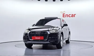 Audi Q5 2020, 90337 км, за 17509.08 USD