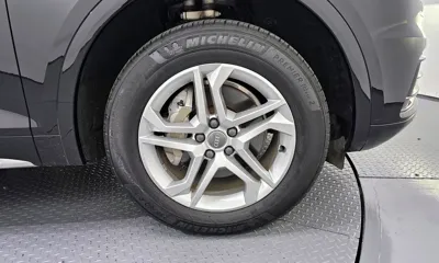 Audi Q5 2020, 90337 км, за 17509.08 USD
