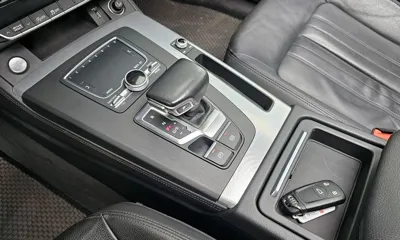 Audi Q5 2020, 90337 км, за 17509.08 USD - фото 9