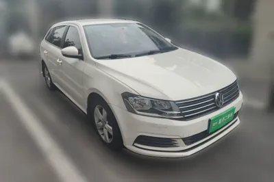 Volkswagen Gran Lavida 2017, 73300 км, за 6031 USD