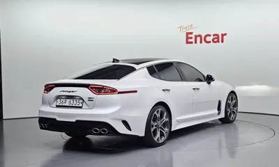 Kia Stinger 2018, 131732 км, за 11166.17 USD
